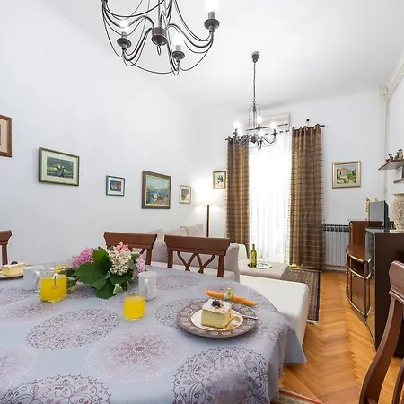 K&l Apartment